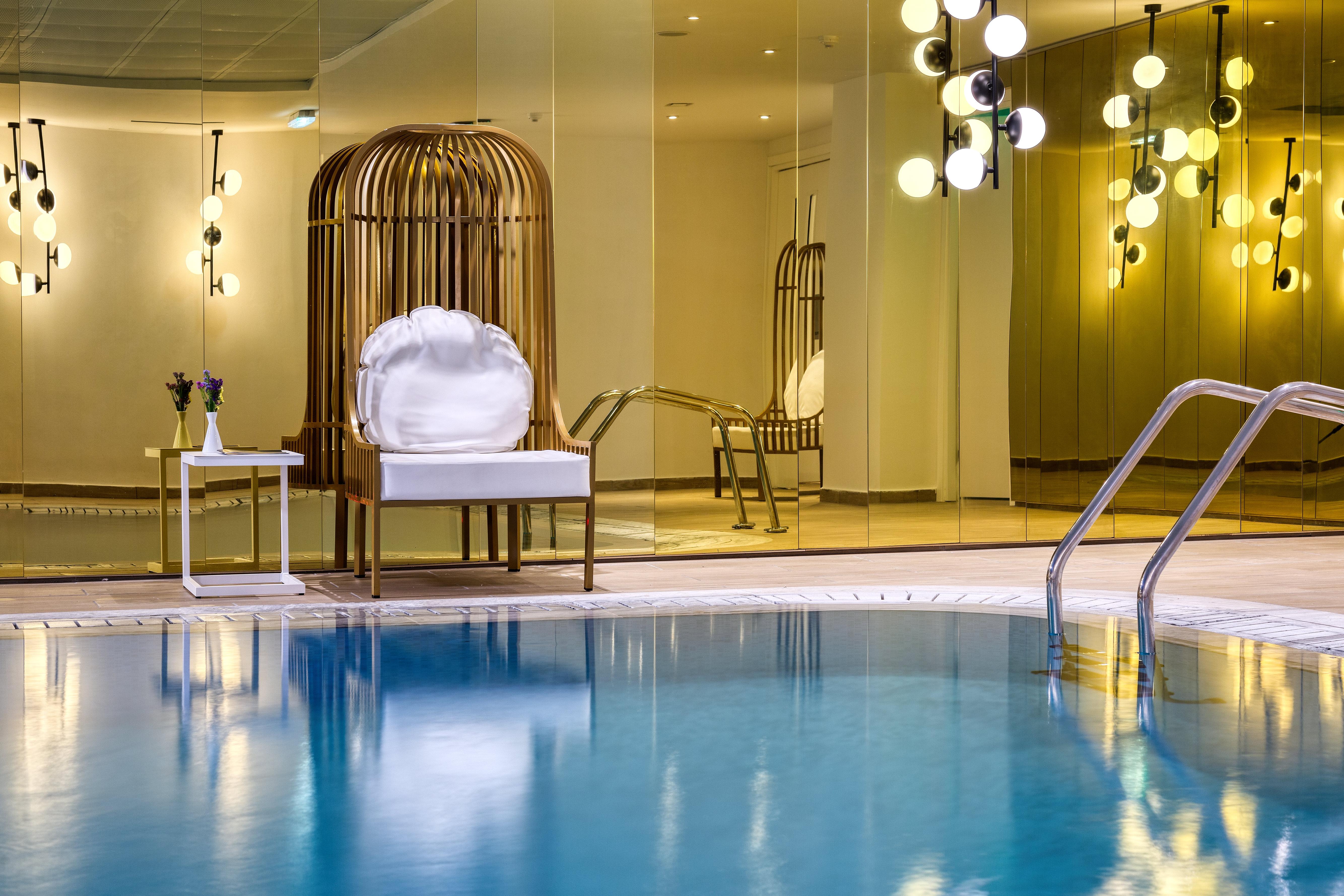 Ivi Mare - Designed For Adults By Louis Hotels Geroskipou Extérieur photo The pool at the Mandarin Oriental, Munich