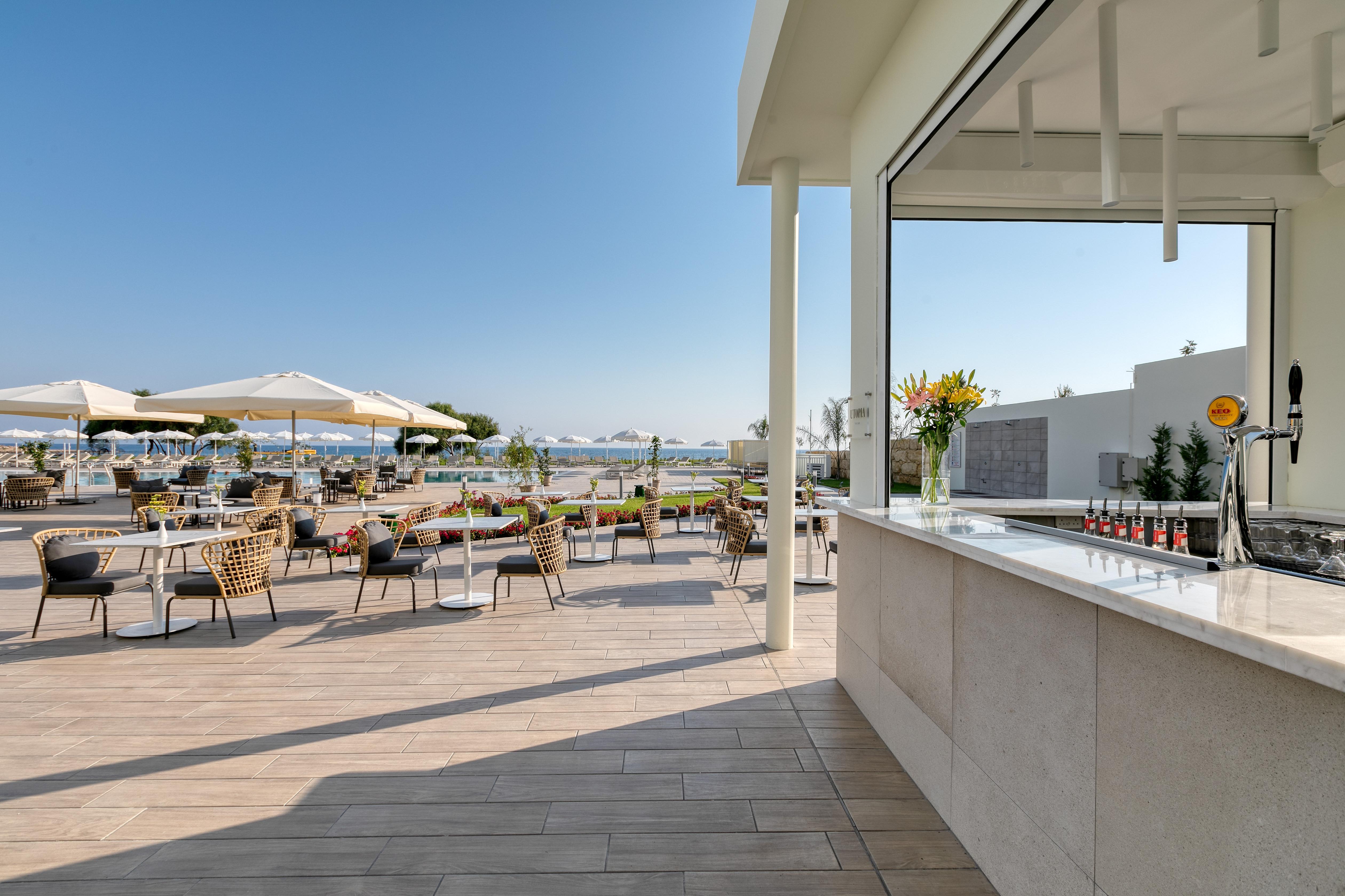 Ivi Mare - Designed For Adults By Louis Hotels Geroskipou Extérieur photo The rooftop bar