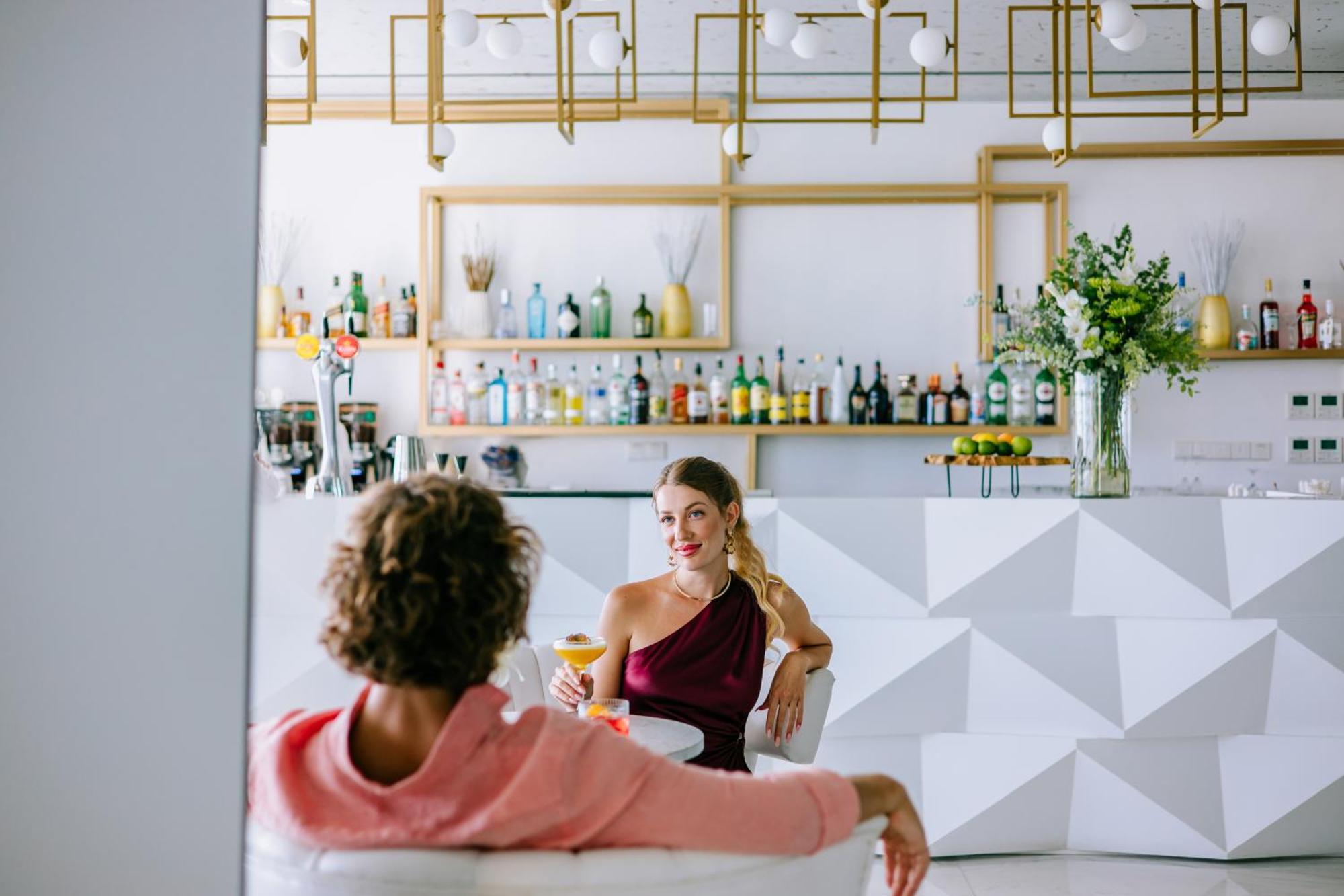 Ivi Mare - Designed For Adults By Louis Hotels Geroskipou Extérieur photo The bar at the 2018 edition of the Berlinale