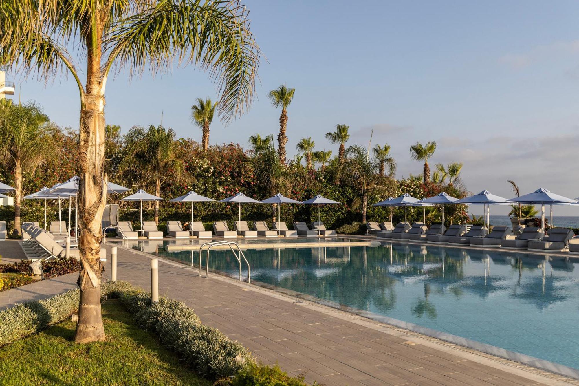 Ivi Mare - Designed For Adults By Louis Hotels Geroskipou Extérieur photo The pool at the hotel