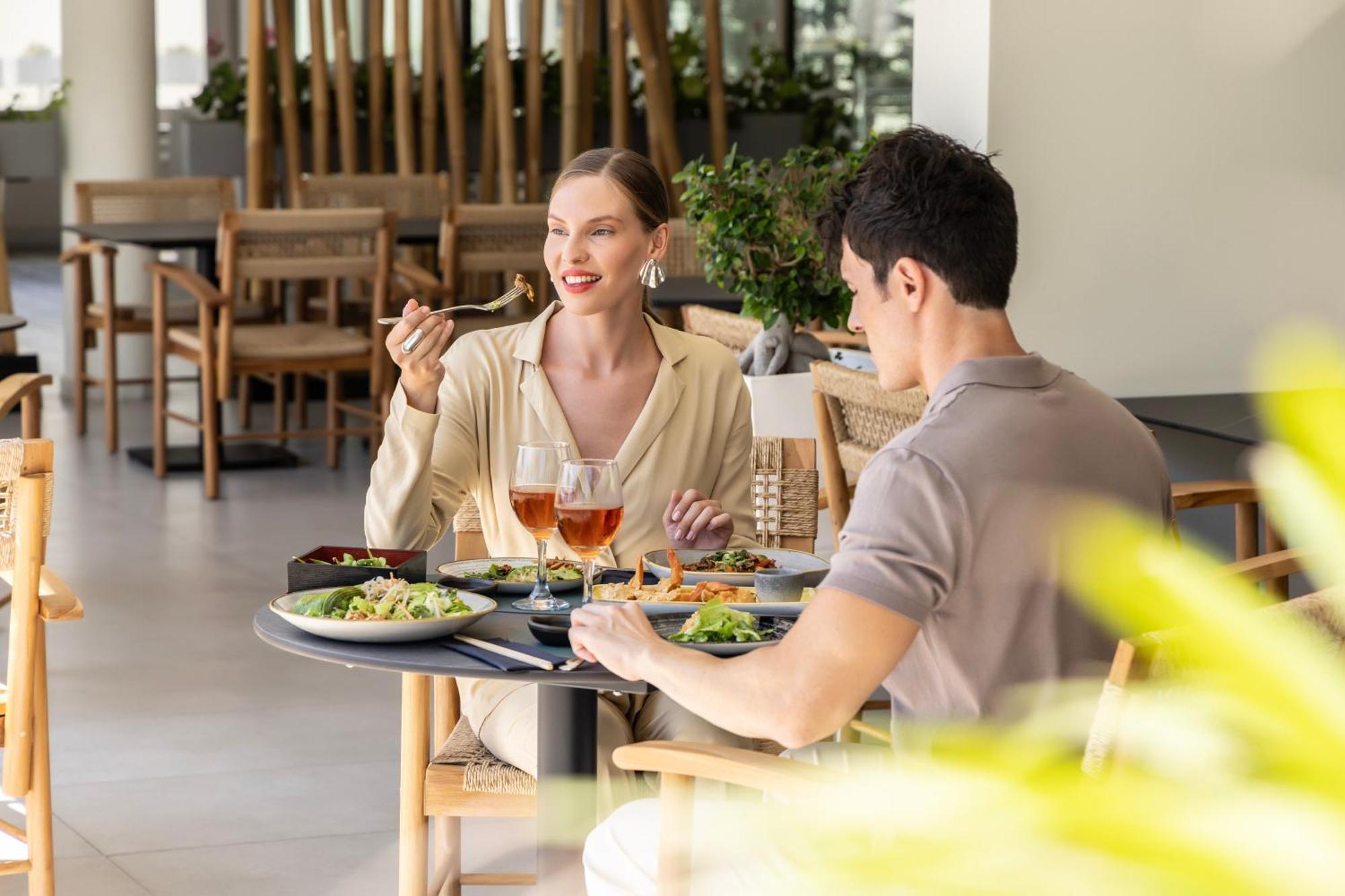 Ivi Mare - Designed For Adults By Louis Hotels Geroskipou Extérieur photo Restaurant