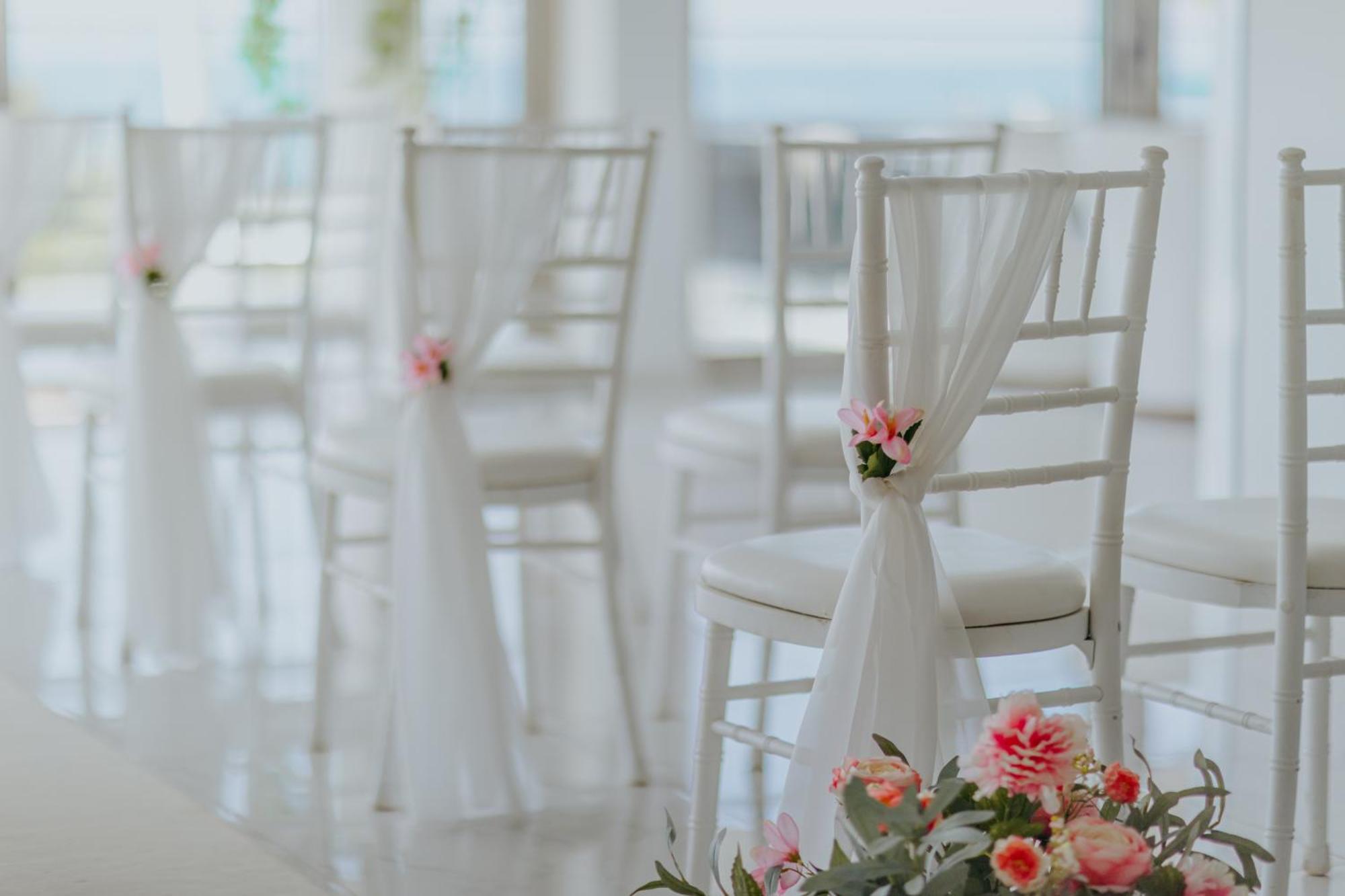 Ivi Mare - Designed For Adults By Louis Hotels Geroskipou Extérieur photo Chiavari chairs with sashes